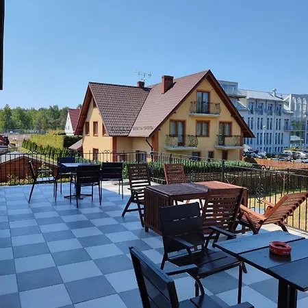 منزل للإقامة Noce I Dnie Białogóra